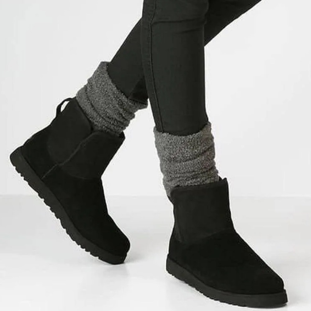 UGG Cory Black Slim Boot